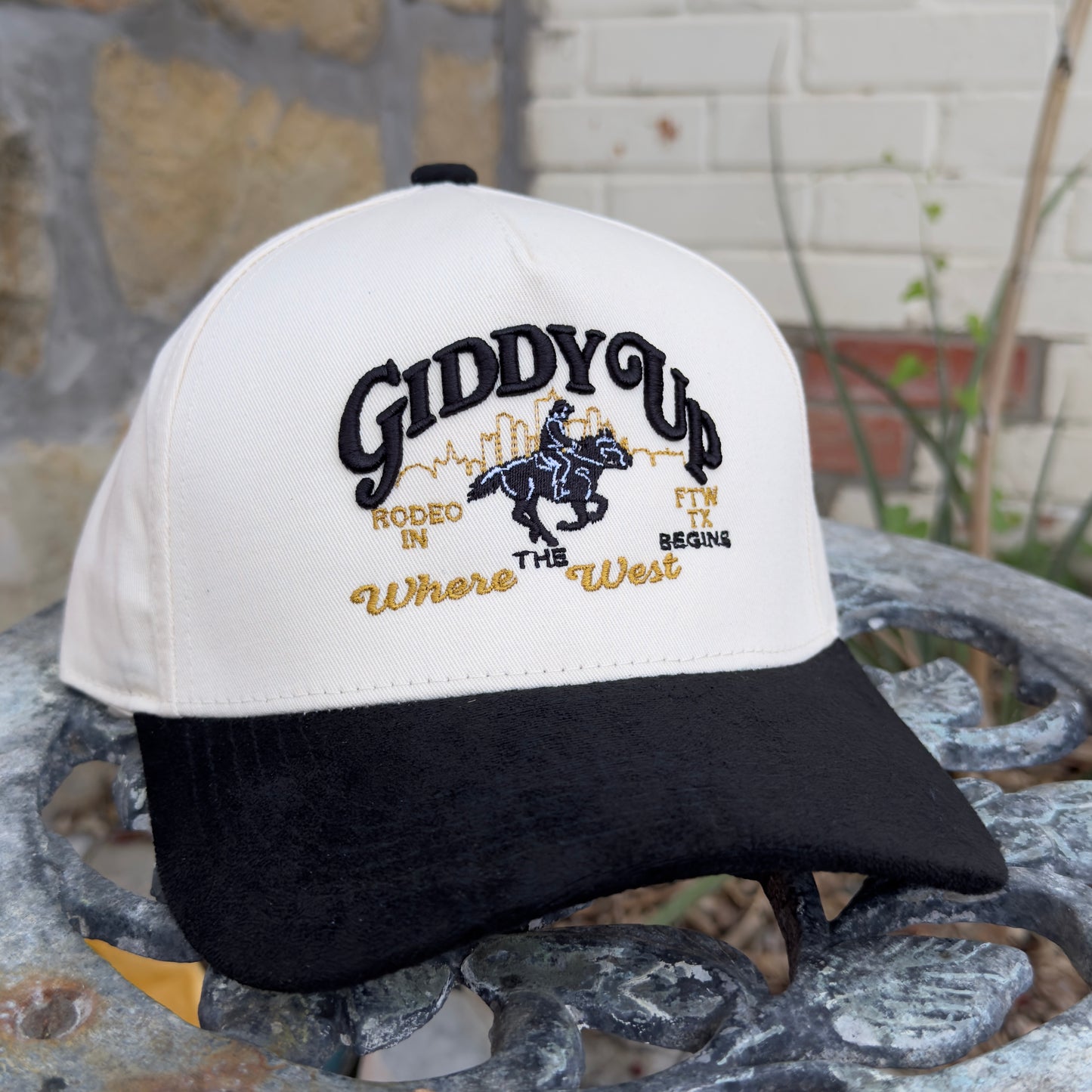 👉 Fort Worth Hat Co. – Snapback Collection